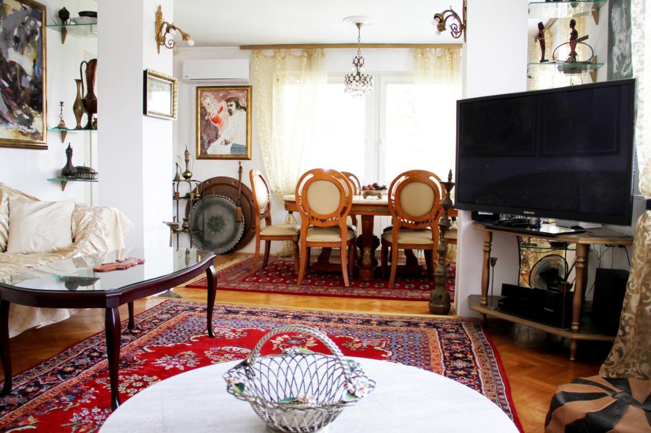 Downtown Green Oasis Apartments Sarajevo Bagian luar foto