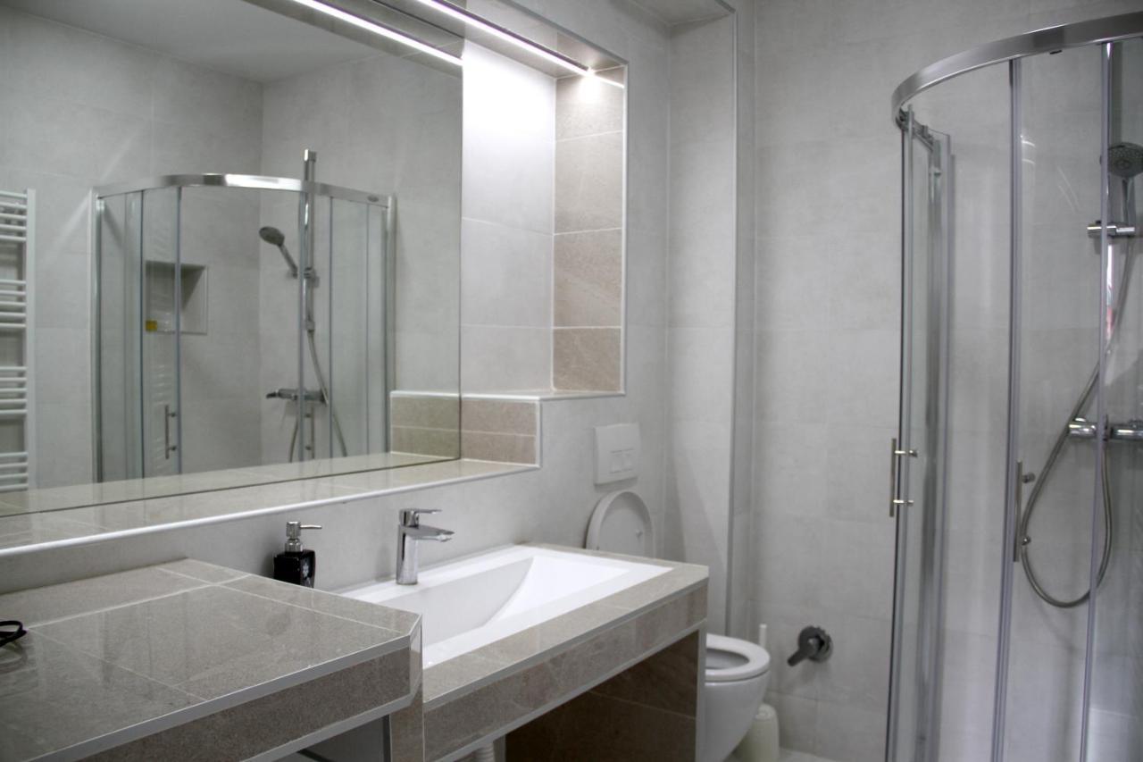 Downtown Green Oasis Apartments Sarajevo Bagian luar foto