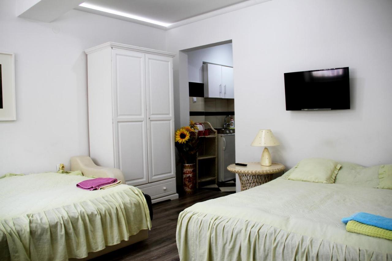 Downtown Green Oasis Apartments Sarajevo Bagian luar foto